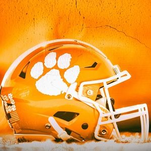 Meet your Posher, Heath